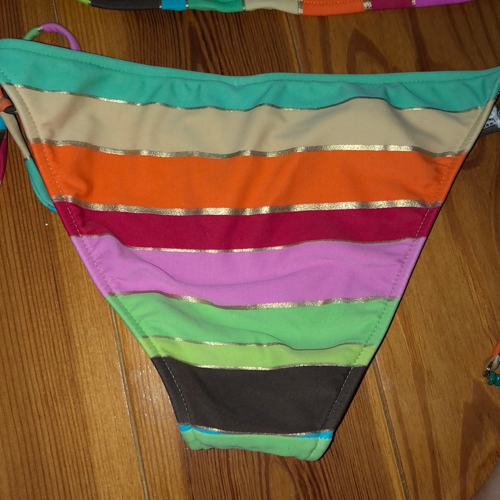 Vintage Roxy Bikini nwots - Picture 4 of 5